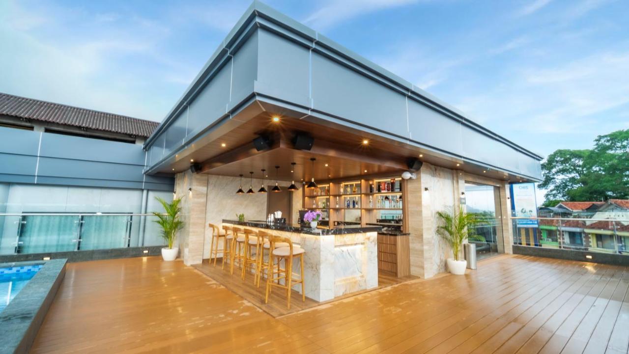 Pop! Hotel Teuku Umar Denpasar Exteriör bild